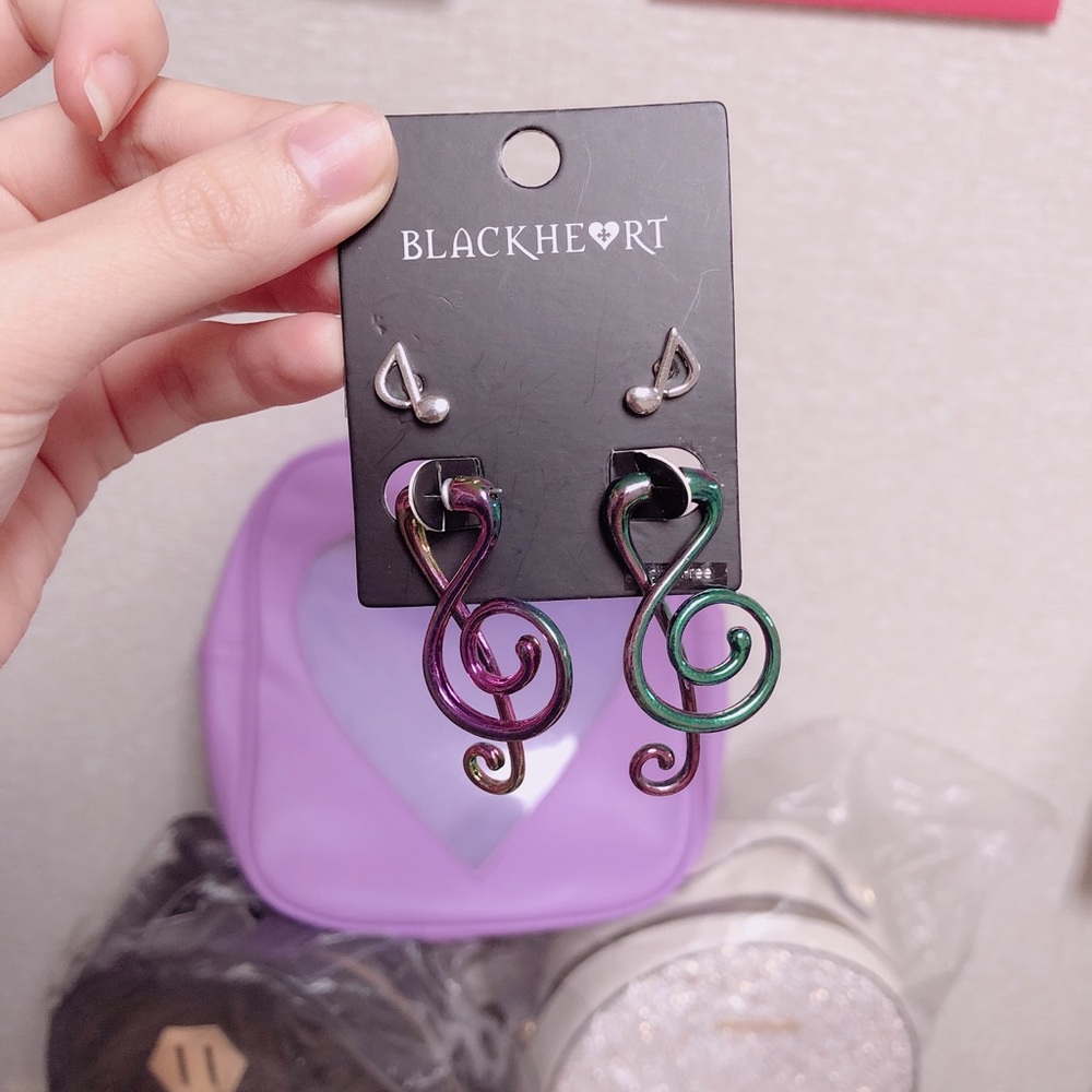 Earrings set